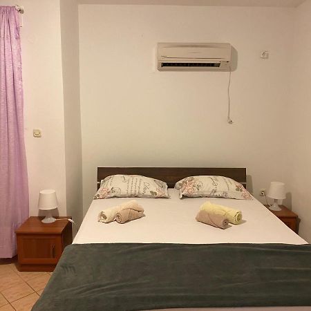 Malinska City Center Room For 2 Exterior photo